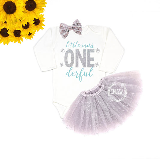 Winter ONEderful Girls Onederland 1st Birthday Girl Outfit First One Year Old, Snowflake, Long or Short Sleeve Shirt with Tutu and Bow